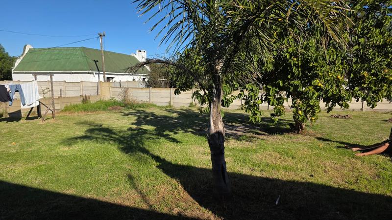 2 Bedroom Property for Sale in Albertinia Western Cape